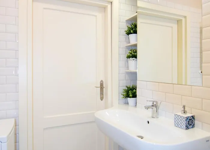 Maya's Flats & - Staromiejski *