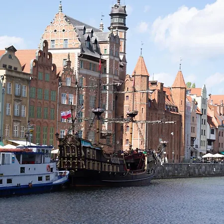 Maya's Flats & - Staromiejski Lägenhet Gdańsk