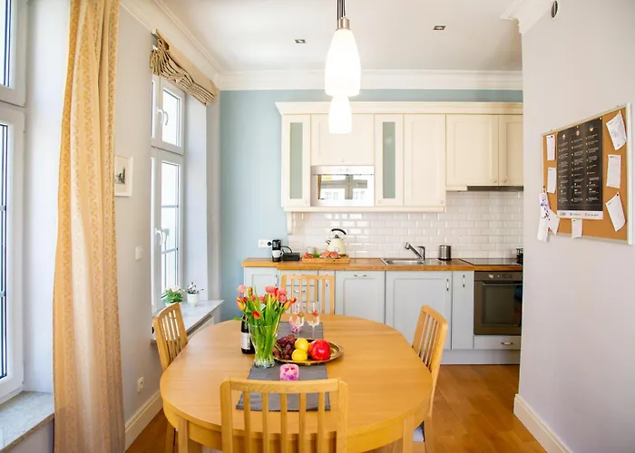 Maya's Flats&resorts - Staromiejski *