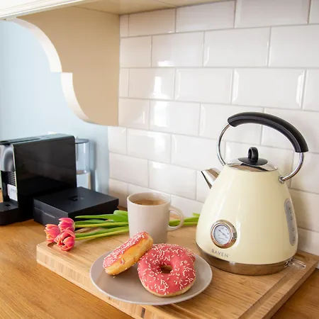 Maya's Flats & - Staromiejski 아파트 *